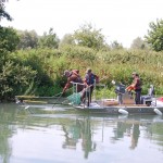 Bateau de pêche électrique d'échantillonnage